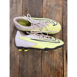 Nike phantom Soccer Cleats